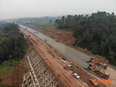 成宜高速眉山段路面工程全面啟動(dòng)，區(qū)域交通迎來新篇章